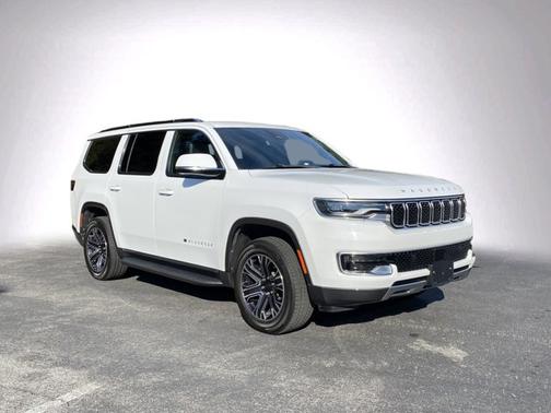 2022 Jeep Wagoneer Series III