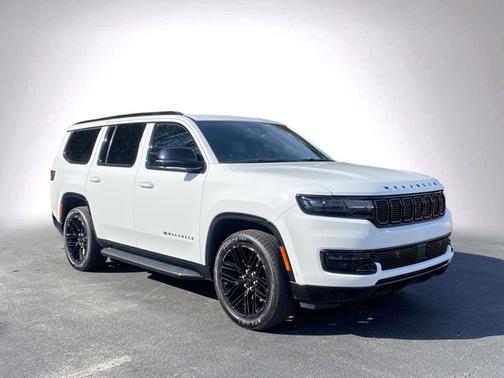 2023 Jeep Wagoneer Series II Carbide