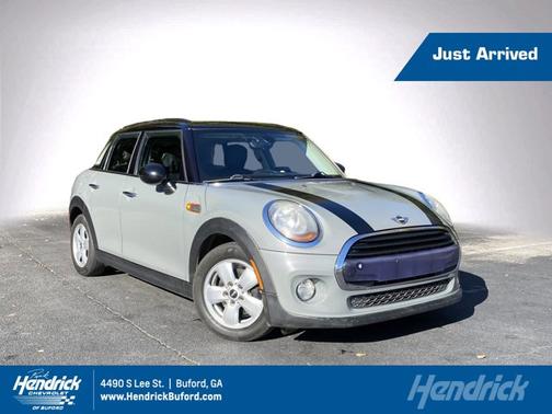 2017 MINI Hardtop Cooper