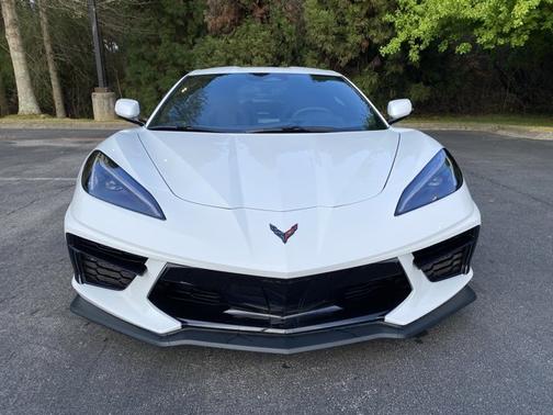 Arctic White 2025 Chevrolet Corvette 1LT
