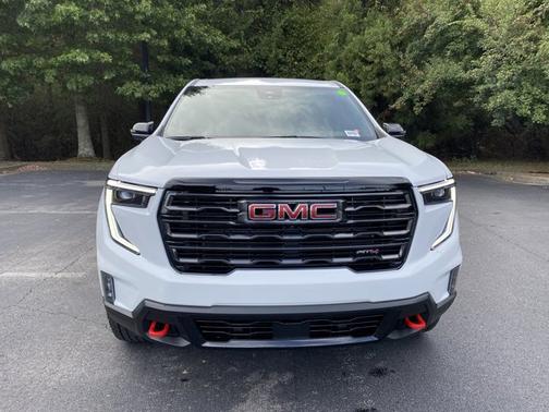 2025 GMC Acadia AWD AT4