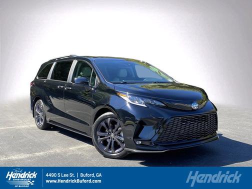 2025 Toyota Sienna XSE