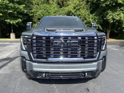 2024 GMC Sierra 2500 Denali