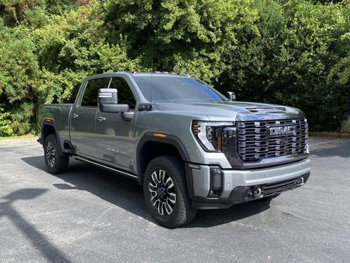 2024 GMC Sierra 2500 Denali