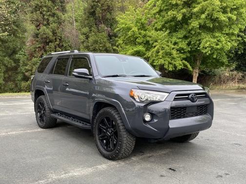 2024 Toyota 4Runner SR5 Premium