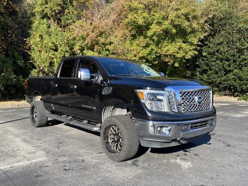 2016 Nissan Titan XD SL