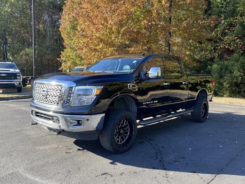 2016 Nissan Titan XD SL