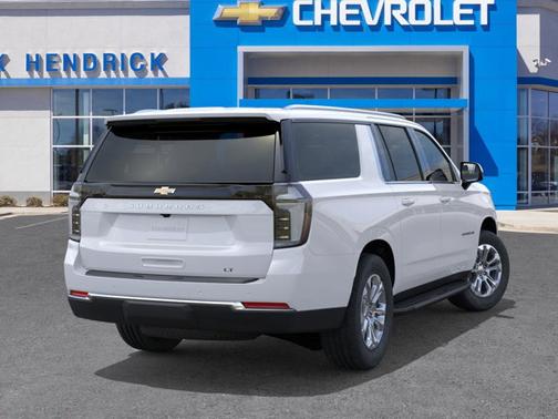 2026 Chevrolet Suburban LT