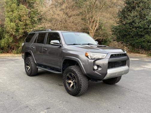 2020 Toyota 4Runner TRD Off Road