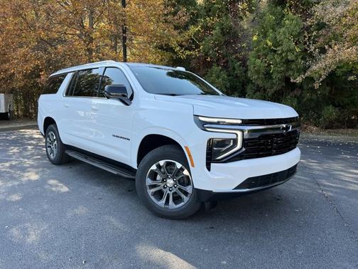 2026 Chevrolet Suburban LS