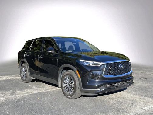 2024 INFINITI QX60 PURE