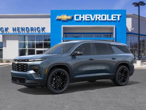 2026 Chevrolet Traverse FWD LT