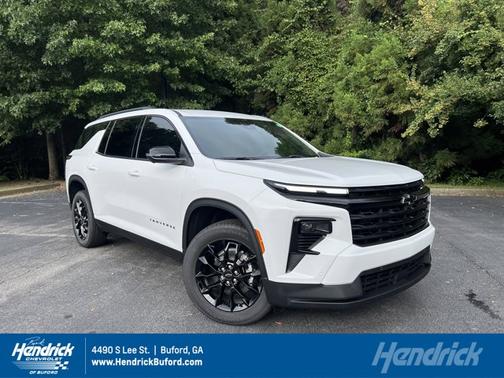 2026 Chevrolet Traverse FWD LT