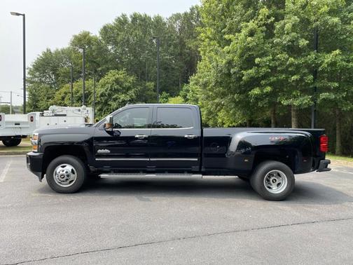 2019 Chevrolet Silverado 3500 High Country