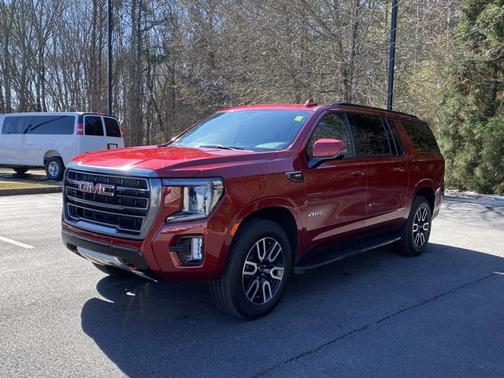2022 GMC Yukon XL AT4