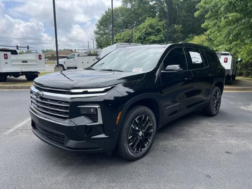 2025 Chevrolet Traverse FWD LT