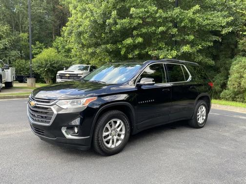2020 Chevrolet Traverse LT Cloth