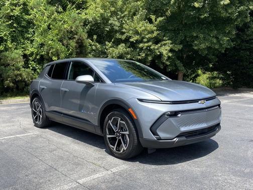 Sterling Gray Metallic 2025 Chevrolet Equinox EV LT1 w/PCY
