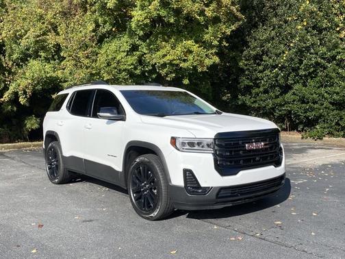 2022 GMC Acadia SLT