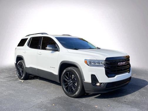 2022 GMC Acadia SLT