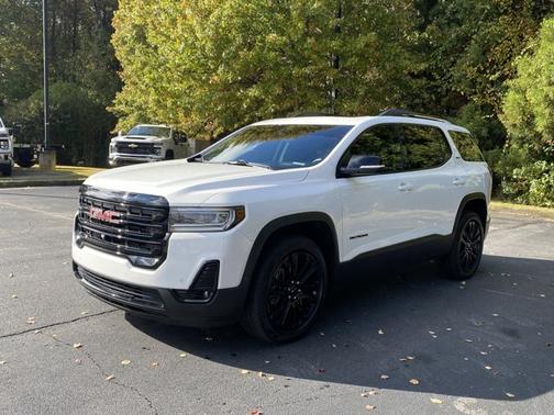 2022 GMC Acadia SLT
