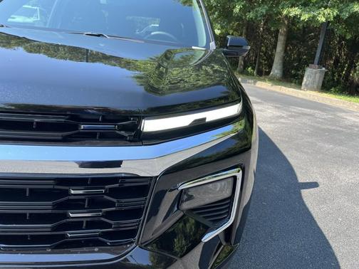 2025 Chevrolet Traverse FWD LT
