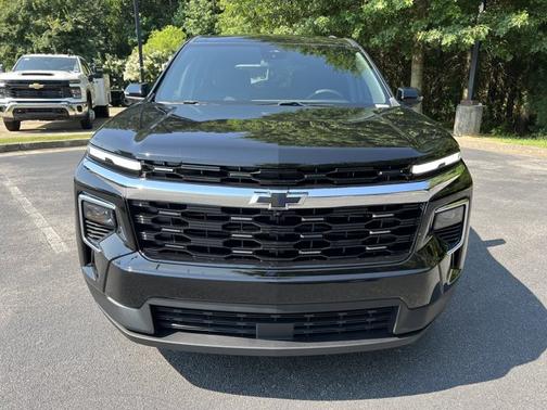 2025 Chevrolet Traverse FWD LT