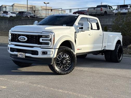 2024 Ford F-450 Limited