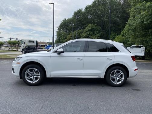 Ibis White 2019 Audi Q5 Premium