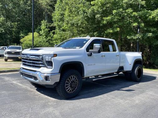 2024 Chevrolet Silverado 3500 LTZ