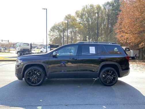 2022 GMC Acadia SLT