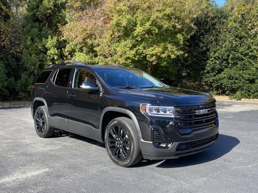 2022 GMC Acadia SLT