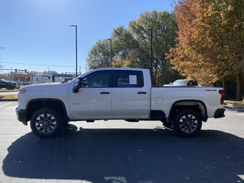 2023 Chevrolet Silverado 2500 Custom