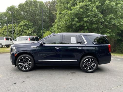 Midnight Blue Metallic 2023 GMC Yukon Denali