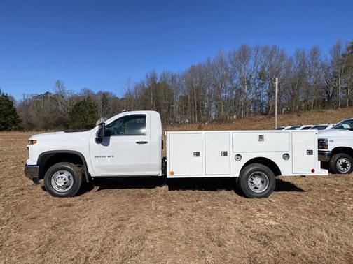 2025 Chevrolet Silverado 3500 Work Truck