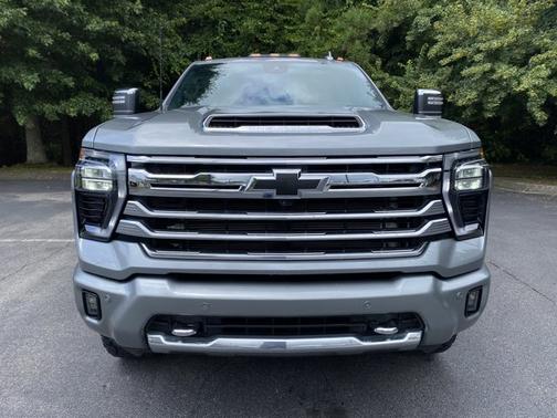 Sterling Gray Metallic 2024 Chevrolet Silverado 2500 High Country