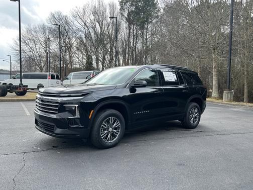 2026 Chevrolet Traverse FWD LT