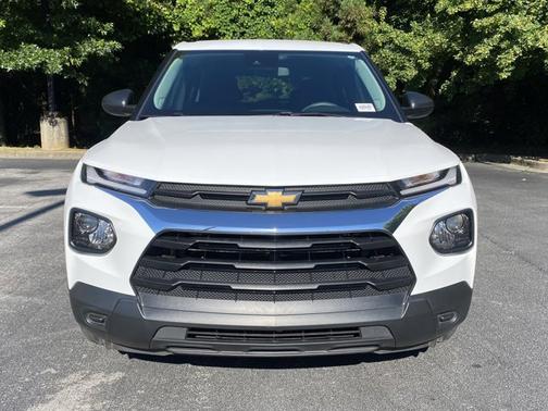 Summit White 2023 Chevrolet Trailblazer LS