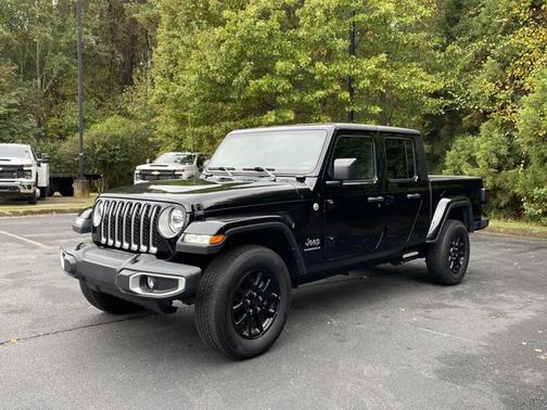 2023 Jeep Gladiator Overland