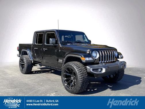 2023 Jeep Gladiator Overland