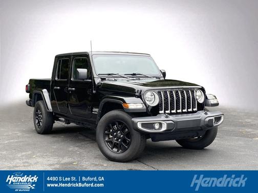 2023 Jeep Gladiator Overland