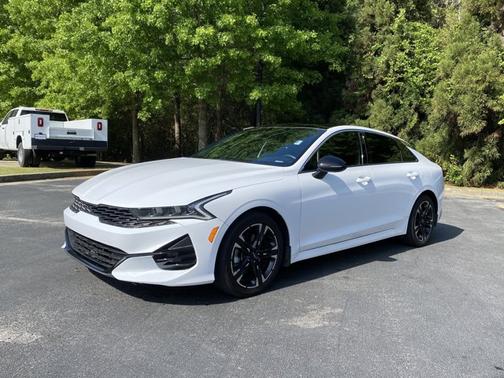 2022 Kia K5 GT-Line