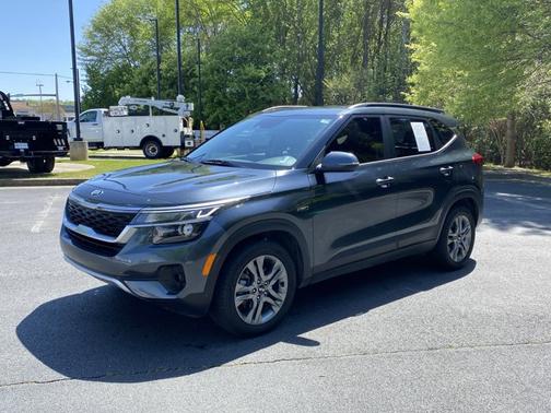 2021 Kia Seltos S