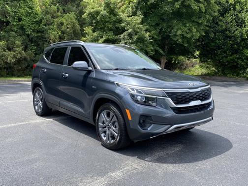 2021 Kia Seltos S