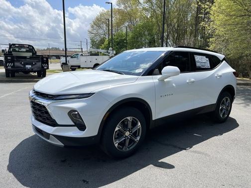 2025 Chevrolet Blazer LT