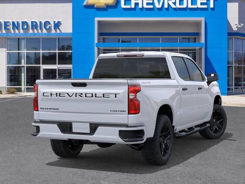 2025 Chevrolet Silverado 1500 Custom