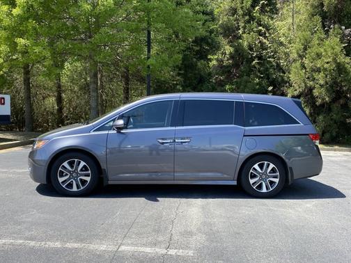 2016 Honda Odyssey Touring Elite