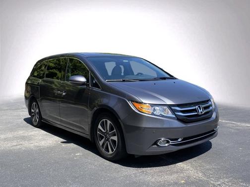 2016 Honda Odyssey Touring Elite