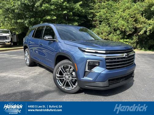 2025 Chevrolet Traverse FWD LT