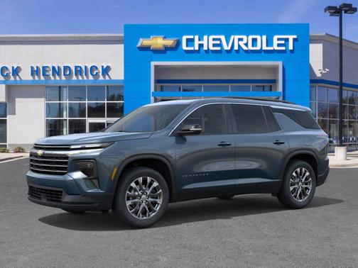 2026 Chevrolet Traverse FWD LT